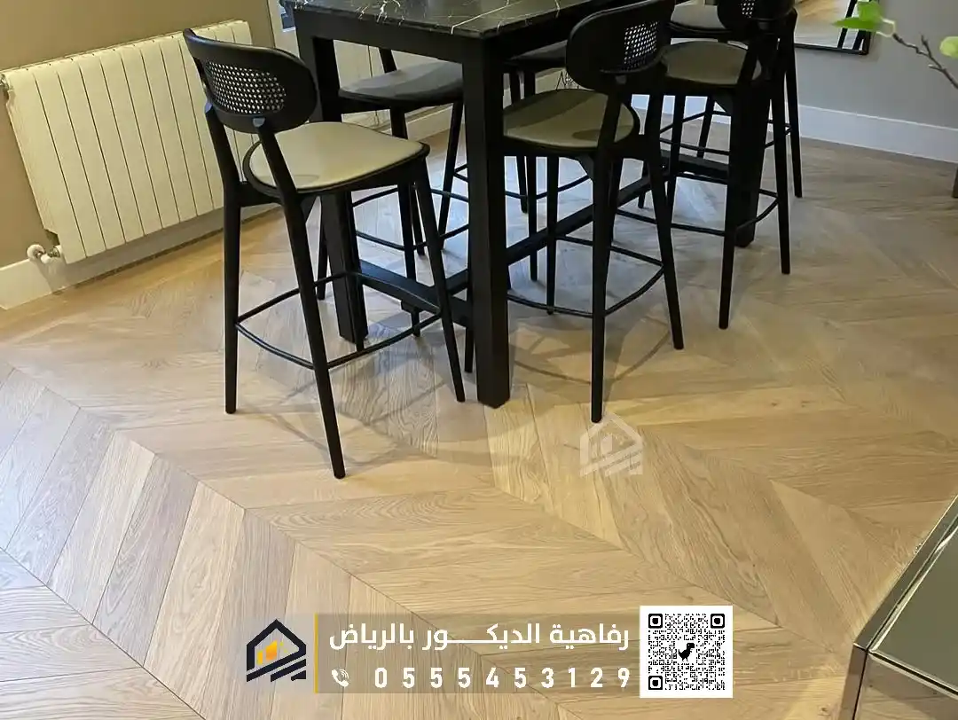 أرضيات الباركيه في الرياض 0555453129 فني تركيب باركيه في الرياض فني باركية بجنوب الرياض