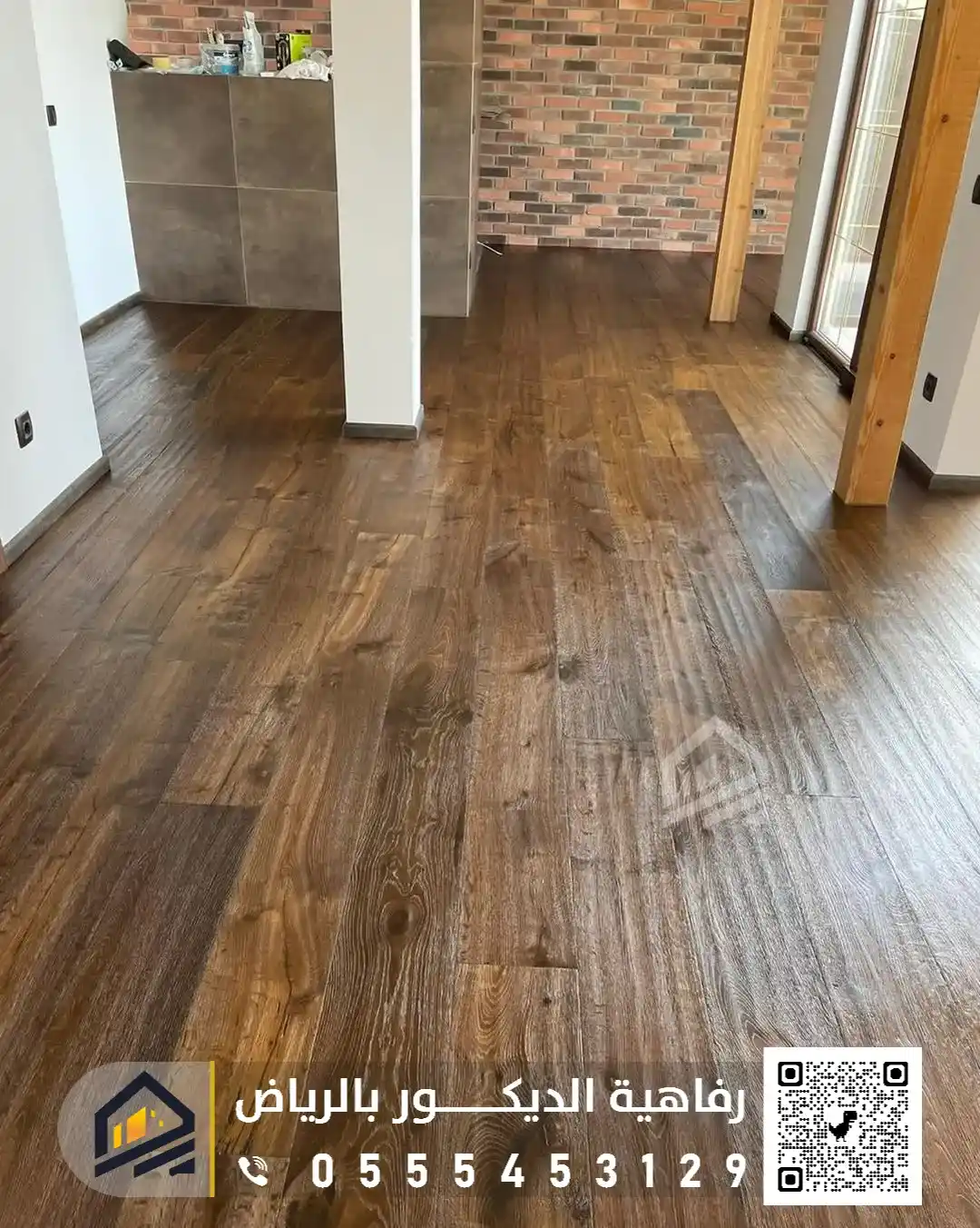 أرضيات الباركيه في الرياض 0555453129 فني تركيب باركيه في الرياض فني تركيب خشب باركيه شمال الرياض